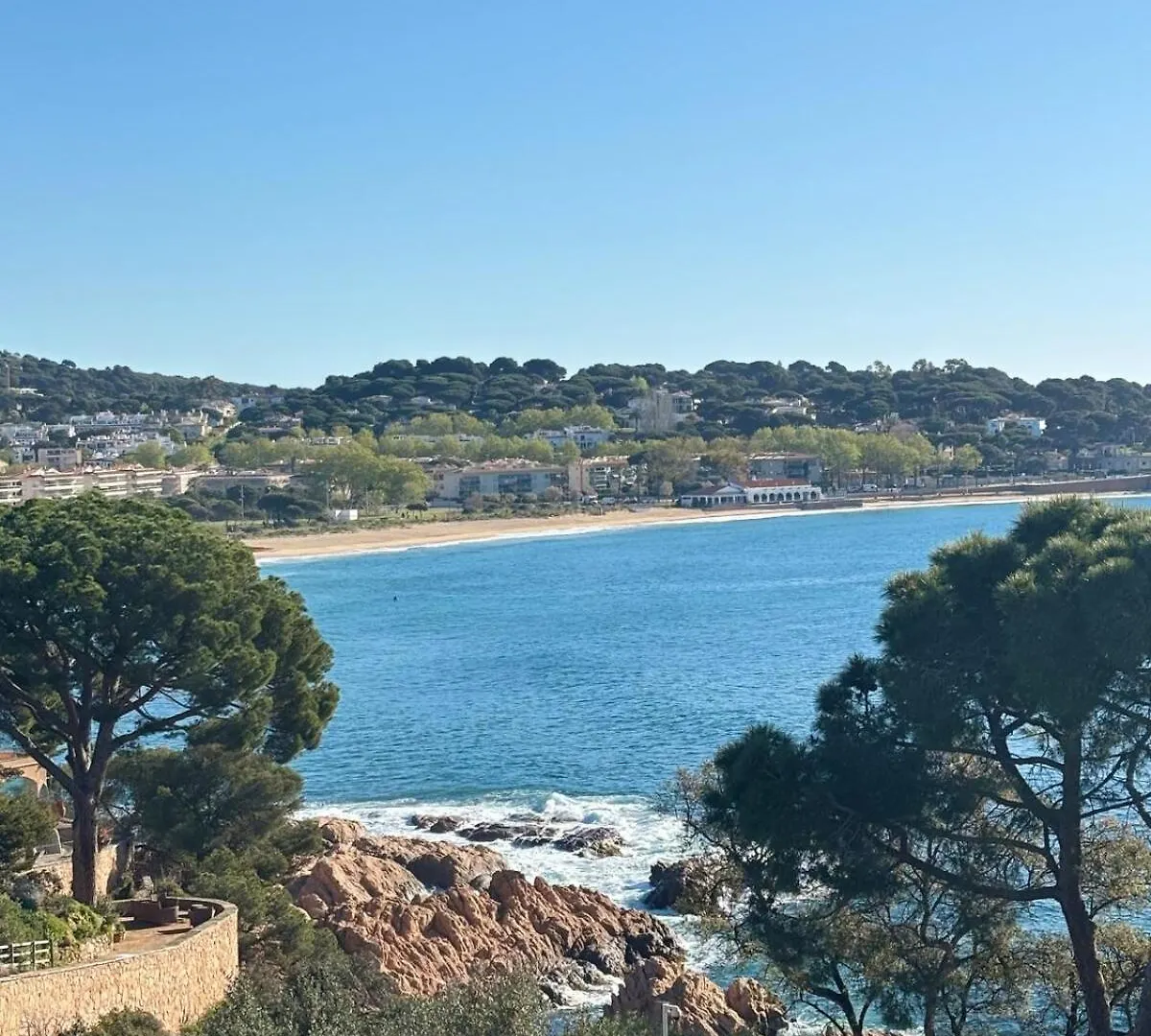 Kai Duplex Cala Maset 1A Linea Playa S'Agaro Parking Privado 0*, Sant Feliu de Guíxols Spanje